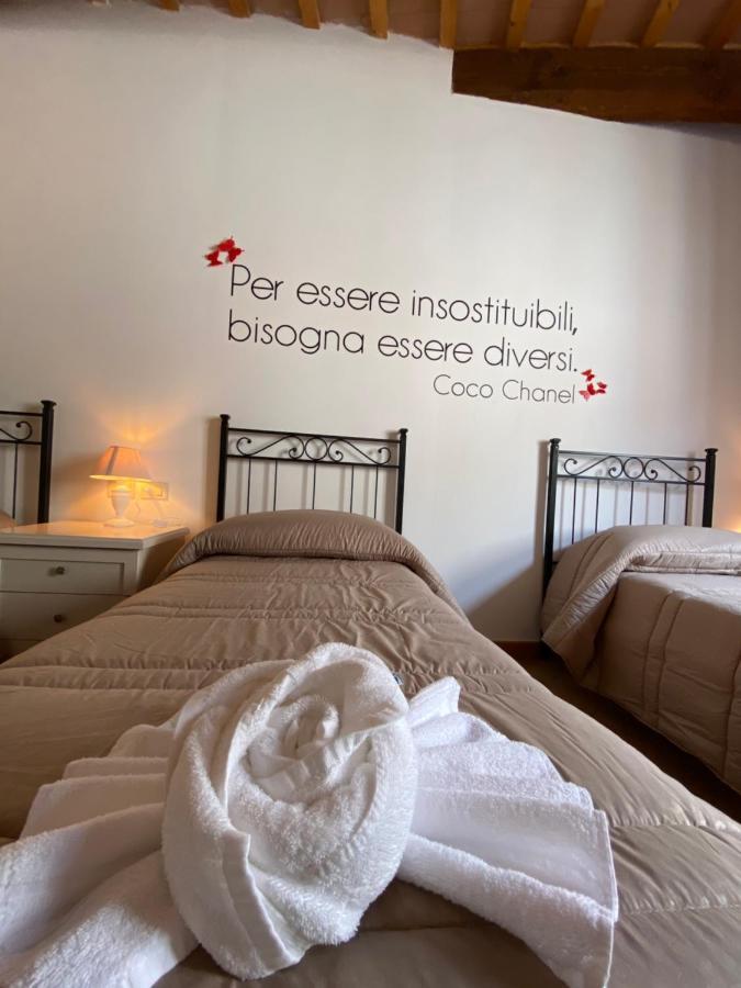 Locanda Della Pieve Pievebovigliana Экстерьер фото
